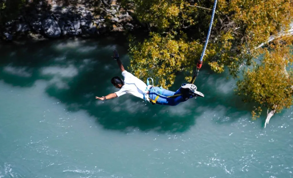 Man bungee jumping